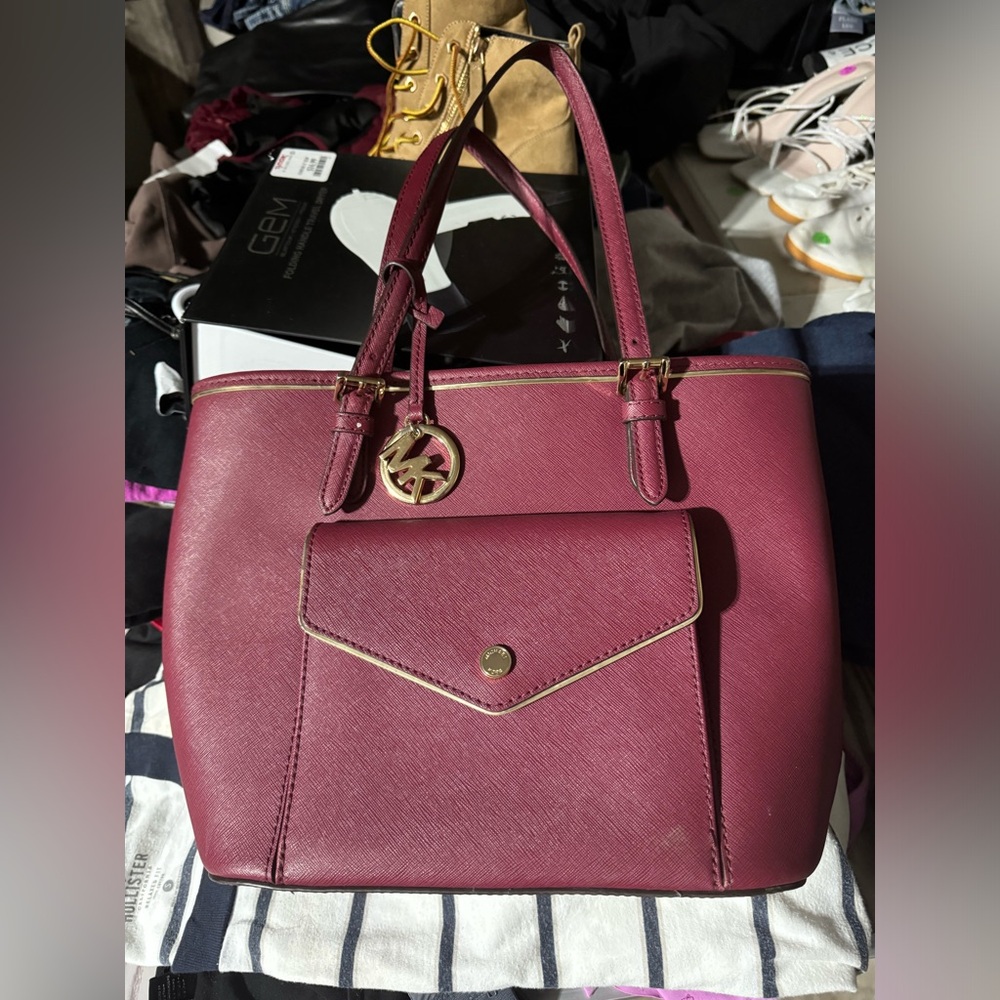 Michael Kors purse